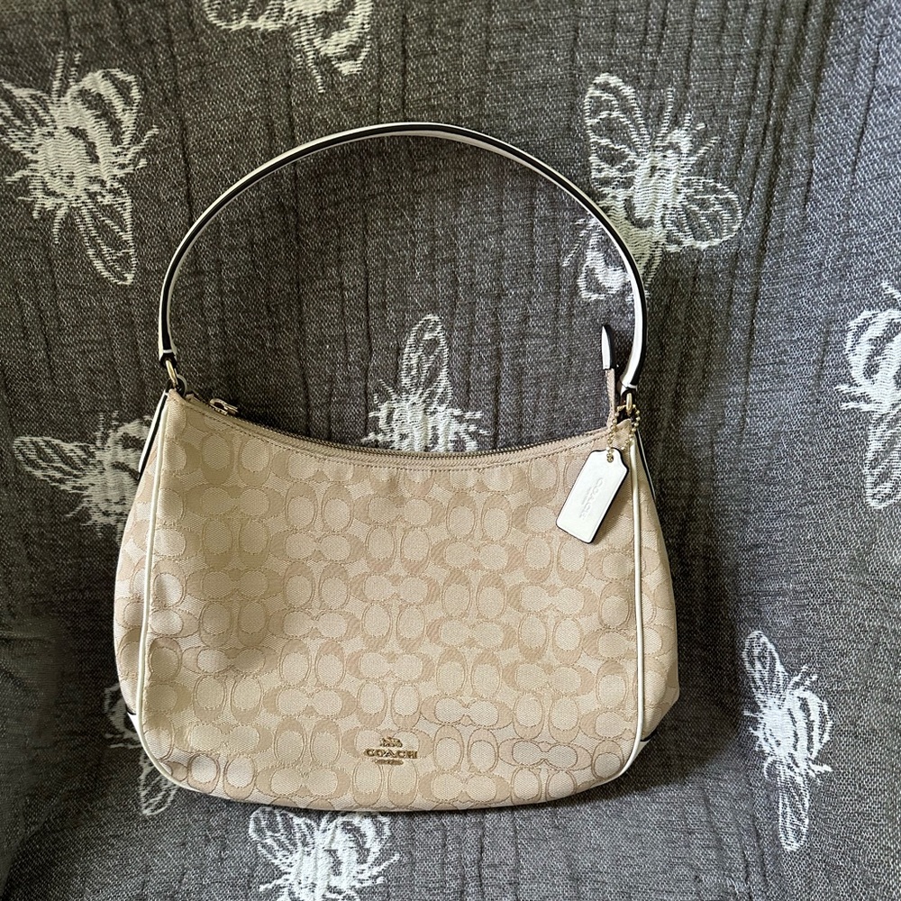 Signature Zip Shoulder Coach Bag, Light Beige